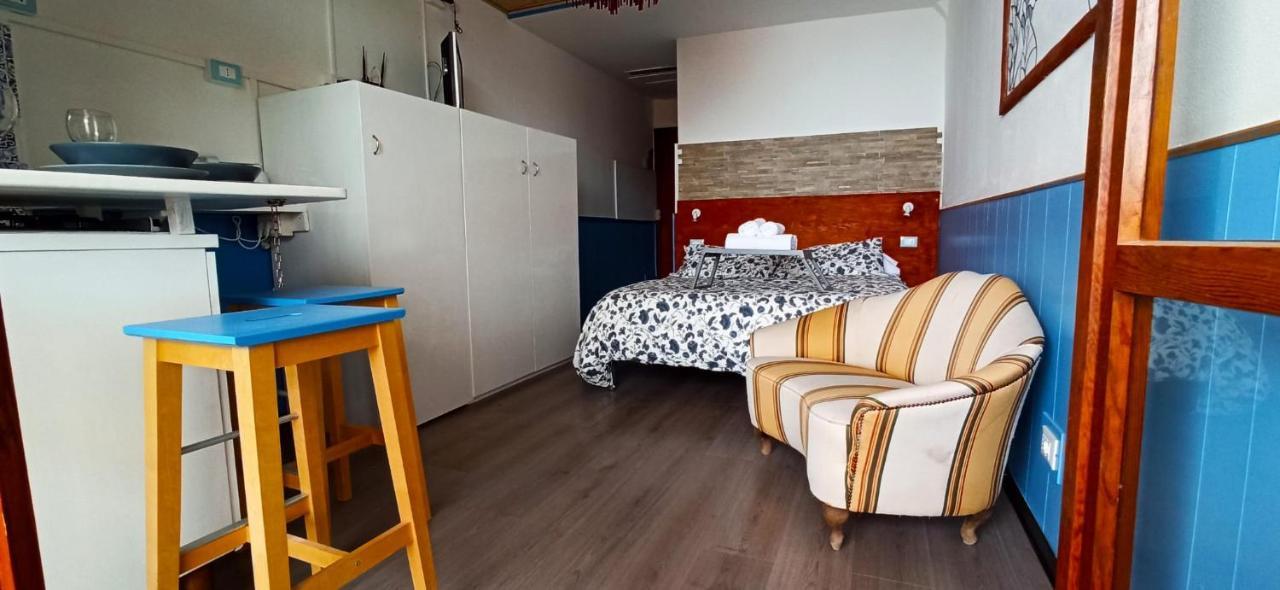 "Sea-See" Studio Taormina Center - Bellissima Vista Mare - Corner Kitchen Exteriér fotografie